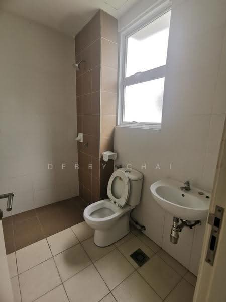 Semi-Detached House for Sale in d'Laman Greenville (Klang) - Debby Chai - Bathroom - PropertyGuru.com.my
