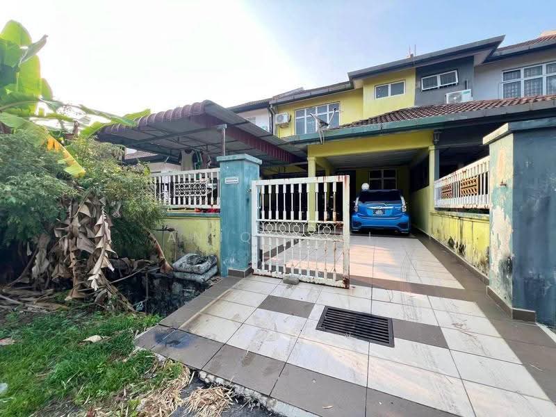 2-storey Terraced House for Sale in Nilai (Negeri Sembilan) - Aniq Azmi - Exterior - PropertyGuru.com.my