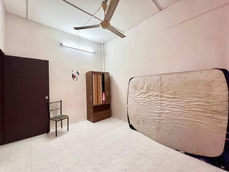 2-storey Terraced House for Sale in Nilai (Negeri Sembilan) - Aniq Azmi - Bedroom - PropertyGuru.com.my