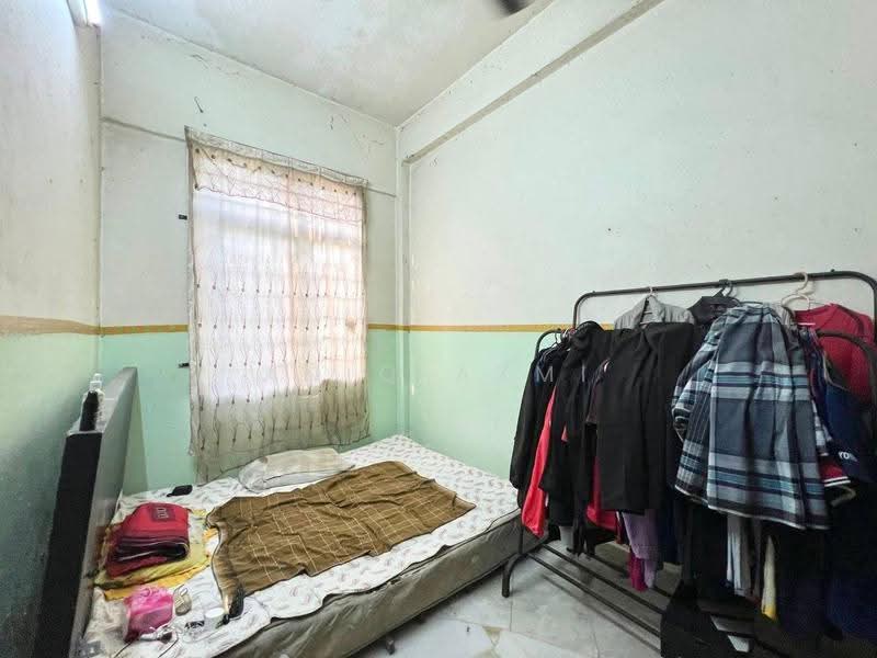 2-storey Terraced House for Sale in Nilai (Negeri Sembilan) - Aniq Azmi - Bedroom - PropertyGuru.com.my