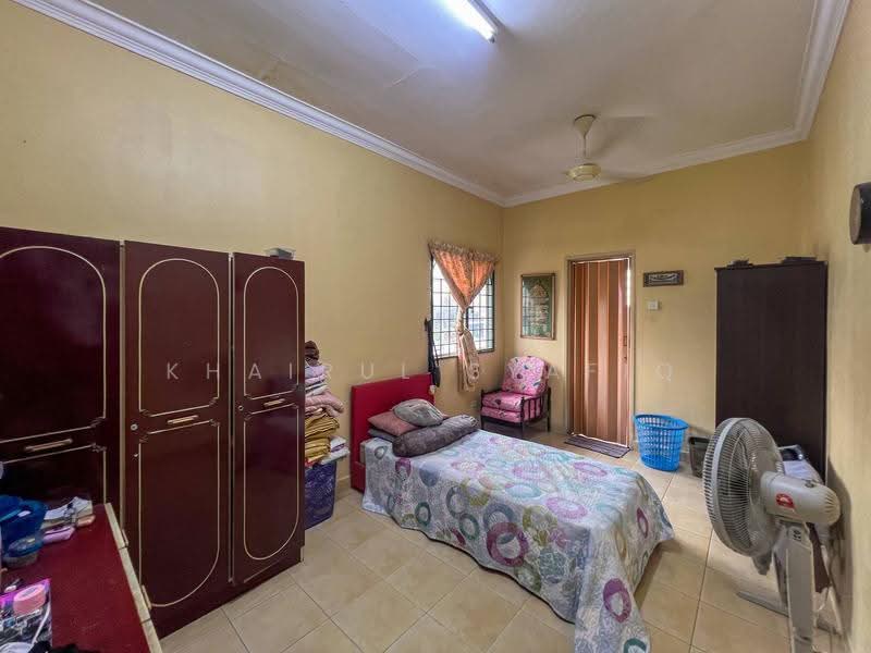 2-storey Terraced House for Sale in Desa Coalfields (Sungai Buloh) - Khairul Syafiq - Bedroom - PropertyGuru.com.my