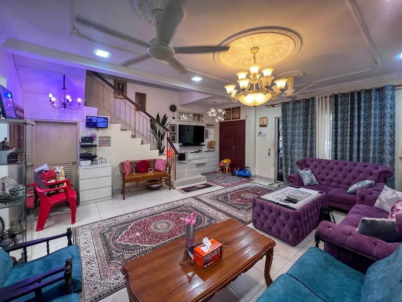 2-storey Terraced House for Sale in Desa Coalfields (Sungai Buloh) - Khairul Syafiq - Living Room - PropertyGuru.com.my