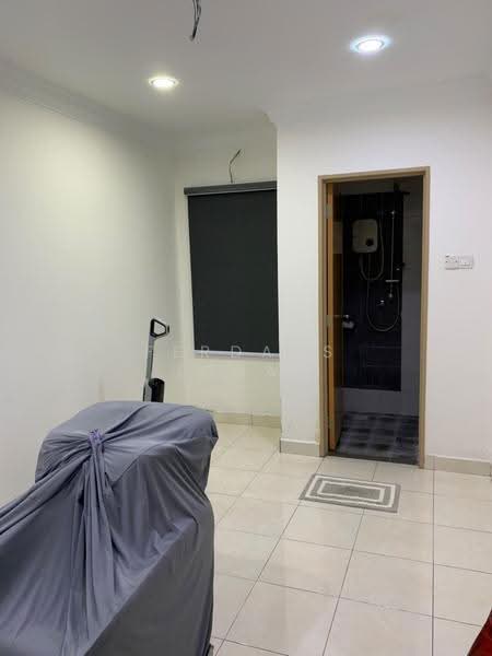 2-storey Terraced House for Sale in Taman Seri Pristana (Ijok) - Ferdaus Johar - PropertyGuru.com.my