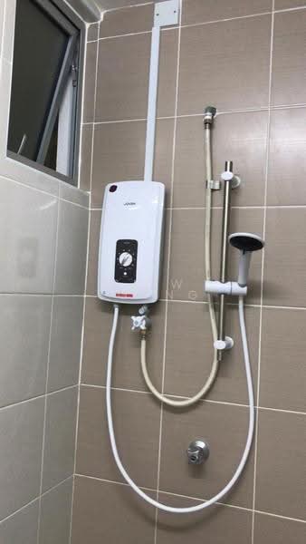 Apartment for Rent at Residensi Pandanmas 2 - Siew Yoong - Bathroom - PropertyGuru.com.my