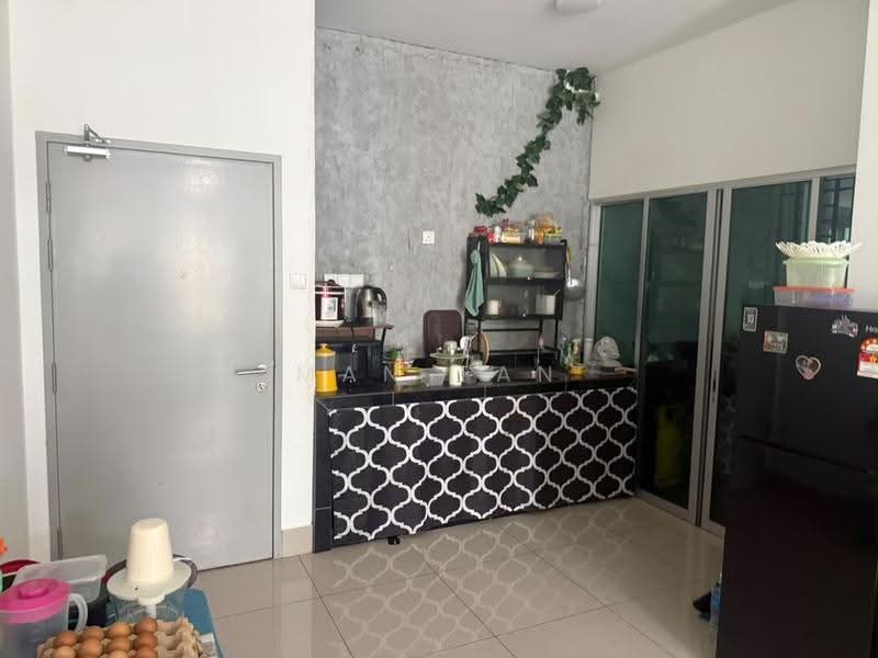 Service Residence for Sale at Serviced Residence @ Razak City Residences (RC Residences) - Man Tan - Kitchen - PropertyGuru.com.my