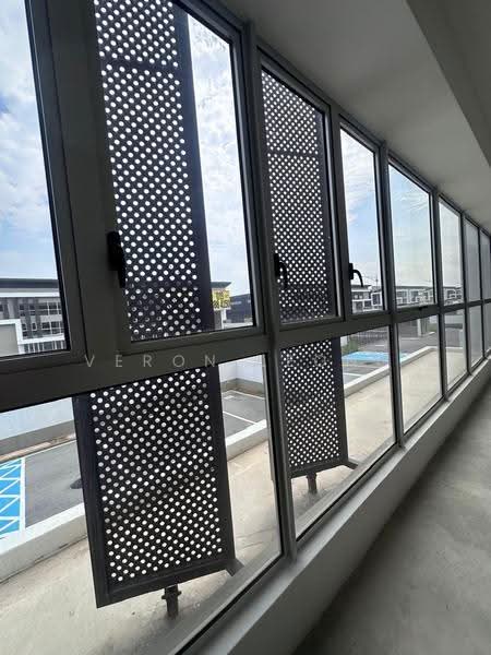 Kilang Berkembar untuk Disewa di Bandar Serenia (Dengkil) - Veron Leong - Exterior - PropertyGuru.com.my