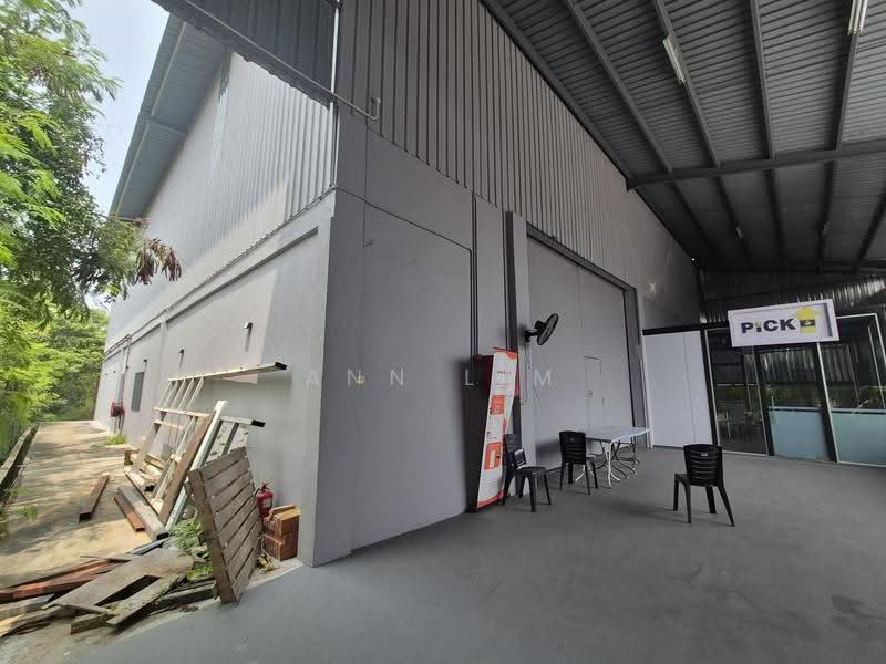 Factory for Rent in Iks Malim Jaya (Bachang) - Ann Lim - Exterior - PropertyGuru.com.my