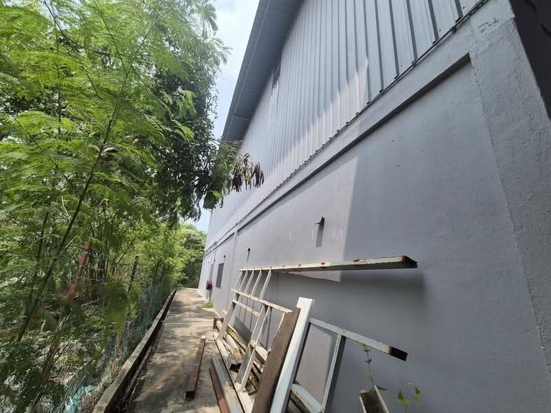 Factory for Rent in Iks Malim Jaya (Bachang) - Ann Lim - Exterior - PropertyGuru.com.my