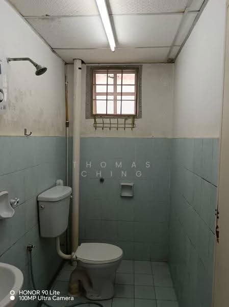 Apartment for Sale at Serdang Skyvillas (Serdang Perdana) - Thomas Ching - Bathroom - PropertyGuru.com.my