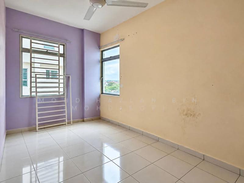 Apartment for Sale at Residensi Warnasari 2 - Mohd Hazlan bin Mohd Sopi - PropertyGuru.com.my