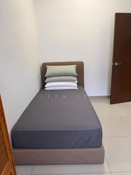 Rumah Teres 2-Tingkat untuk Disewa di Setia Safiro (Cyberjaya) - Izza Is - Bedroom - PropertyGuru.com.my