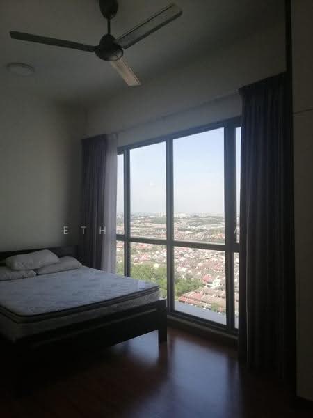 Kediaman Servis untuk Dijual di Da Men - Ethan Chua - Bedroom - PropertyGuru.com.my