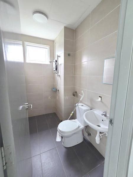 Kondominium untuk Disewa di Iris Residence - Kew . - PropertyGuru.com.my