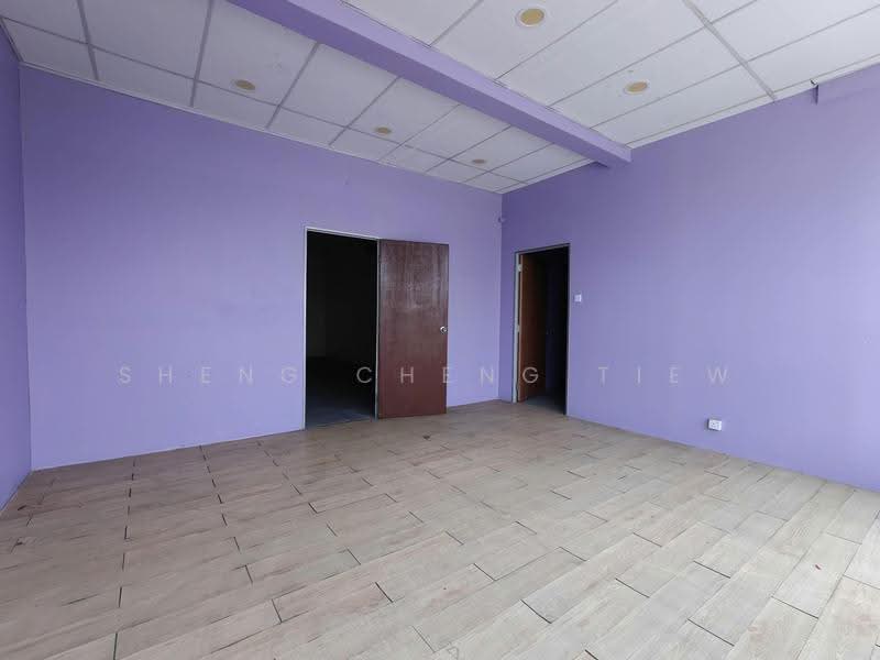 Kedai / Pejabat untuk Disewa di Tampoi (Johor) - Sheng Cheng Tiew - Interior - PropertyGuru.com.my