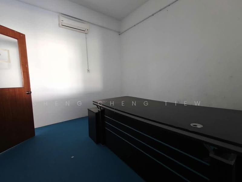 Kedai / Pejabat untuk Disewa di Tampoi (Johor) - Sheng Cheng Tiew - Interior - PropertyGuru.com.my