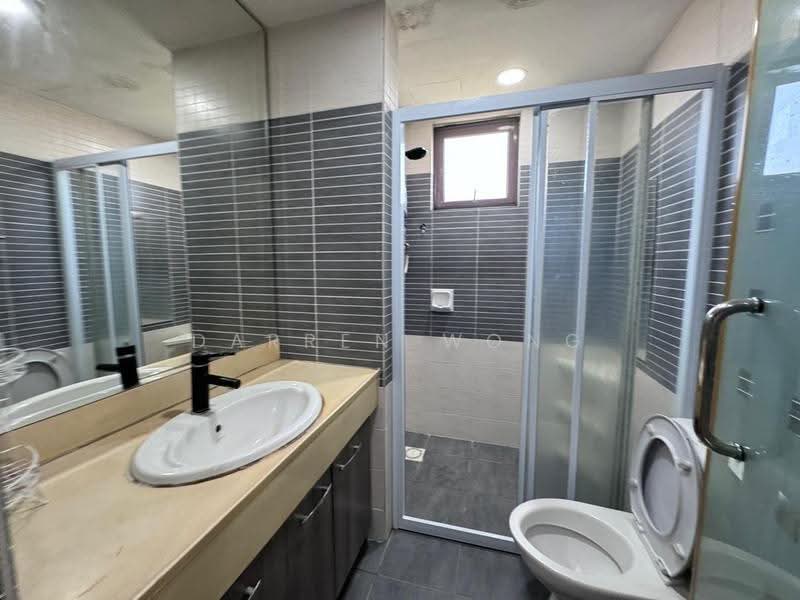 Condominium for Sale at Savanna Condominium - DARREN WONG - Bathroom - PropertyGuru.com.my