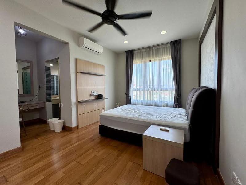 Condominium for Sale at Savanna Condominium - DARREN WONG - Bedroom - PropertyGuru.com.my