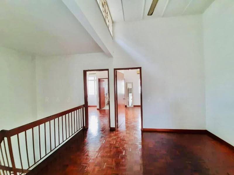 2-storey Terraced House for Sale in Taman TTDI Jaya (Shah Alam) - Razlina Razali - Interior - PropertyGuru.com.my