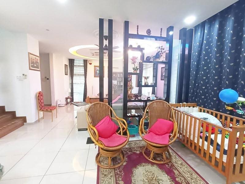 Semi-Detached House for Sale in Shah Alam (Selangor) - Zimir Shah - Living Room - PropertyGuru.com.my