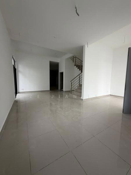 Cluster House for Rent in Taman Pulai Bestari (Skudai) - TZE JIAN LEE - Living Room - PropertyGuru.com.my