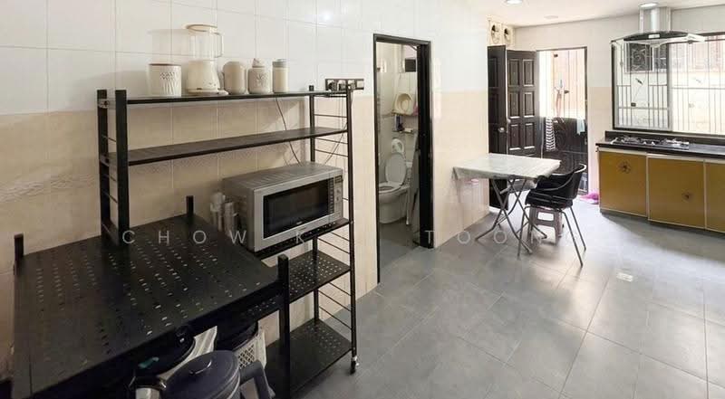 2-storey Terraced House for Sale in Bandar Puteri Puchong (Puchong) - Chow Kok Toong - Kitchen - PropertyGuru.com.my