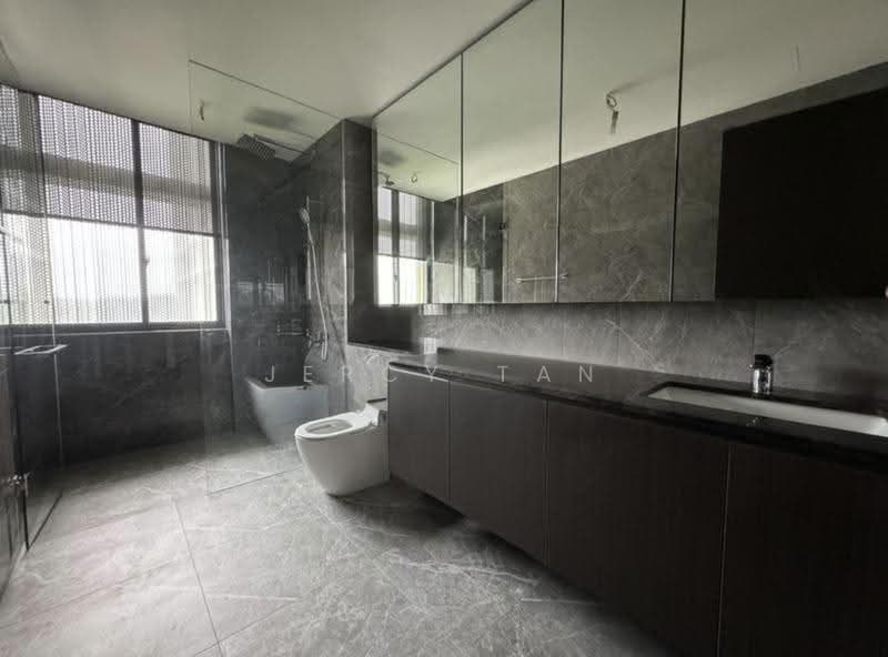 Service Residence for Sale at Park Regent @Desa Park City - Jercy Tan - Bathroom - PropertyGuru.com.my
