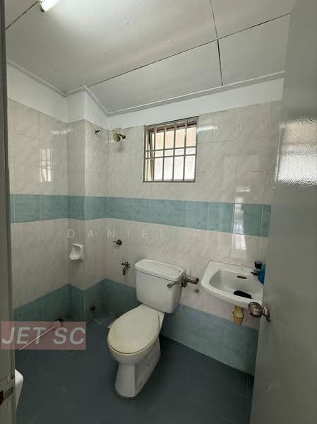2-storey Terraced House for Sale in Bandar Botanic (Klang) - Daniel Kok - Bathroom - PropertyGuru.com.my