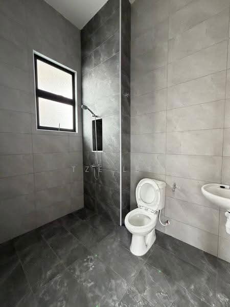 Cluster House for Rent in Taman Pulai Bestari (Skudai) - Tze Lee - Bathroom - PropertyGuru.com.my
