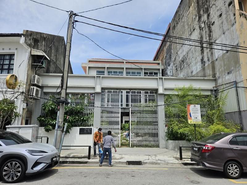 Hotel / Resort untuk Dijual di George Town (Penang) - Ronald Ng - Exterior - PropertyGuru.com.my