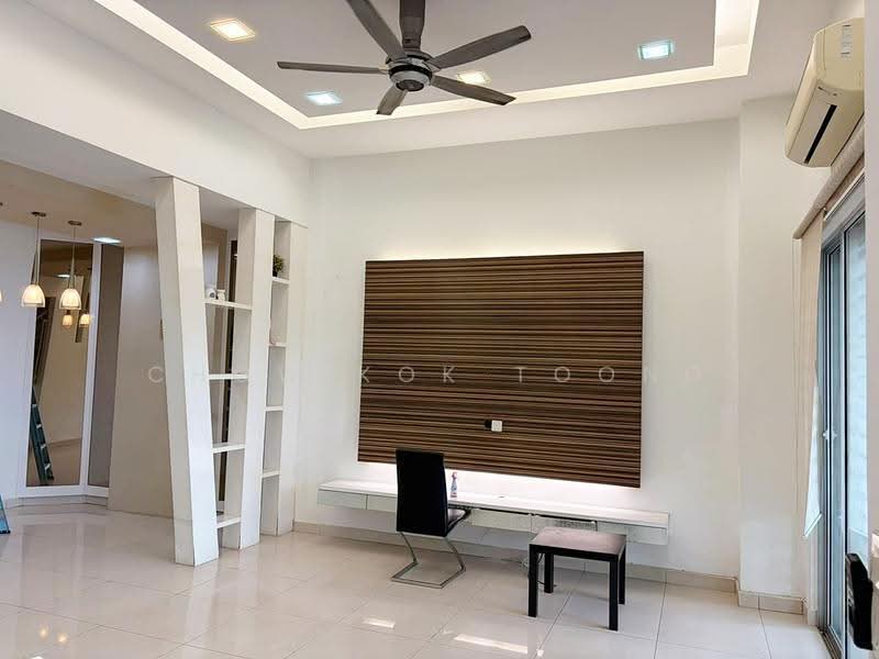 Rumah Teres 2-Tingkat untuk Dijual di Taman Putra Prima (Puchong) - Chow Kok Toong - Living Room - PropertyGuru.com.my