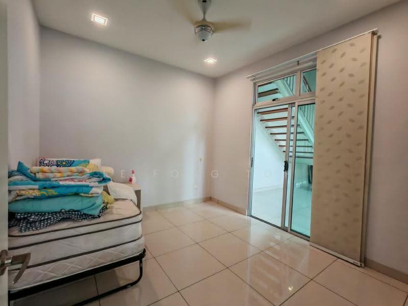 3-storey Terraced House for Sale in Taman Sutera Utama (Skudai) - Ee Fong Toh - Bedroom - PropertyGuru.com.my
