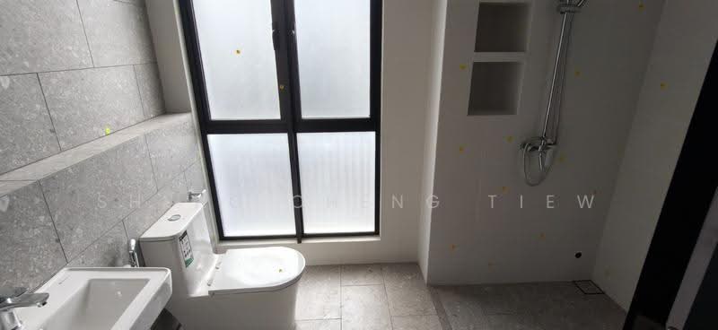 Bungalow House for Sale in Setia Tropika (Johor Bahru) - Sheng Cheng Tiew - Bathroom - PropertyGuru.com.my