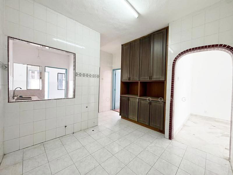 Rumah Teres 2-Tingkat untuk Dijual di BANDAR PUCHONG JAYA (Puchong) - Chow Kok Toong - Kitchen - PropertyGuru.com.my
