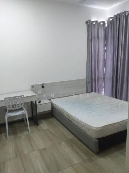 Kediaman Servis untuk Dijual di Kenwingston Square Garden - Kent Lee - Bedroom - PropertyGuru.com.my