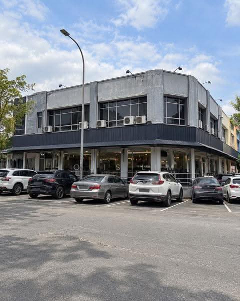 Shop for Rent in Subang (Selangor) - Louis Lim - Exterior - PropertyGuru.com.my