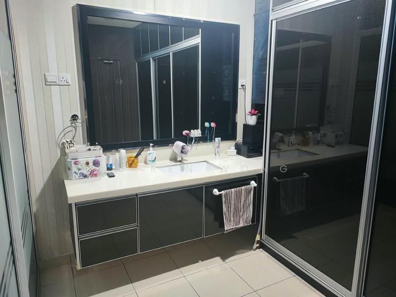 Semi-Detached House for Sale in Taman Setia Impian (Kajang) - DARREN WONG - Bathroom - PropertyGuru.com.my