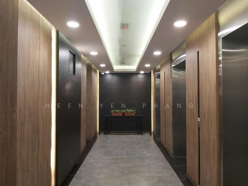 Office for Rent in KL Eco City (Kuala Lumpur) - Heen Yen Phang - Corridor - PropertyGuru.com.my