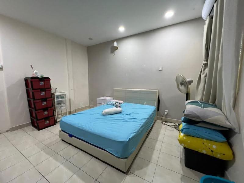 2-storey Terraced House for Sale in Bandar Kinrara Seksyen 5 (Bandar Kinrara) - Kent Lai - Bedroom - PropertyGuru.com.my