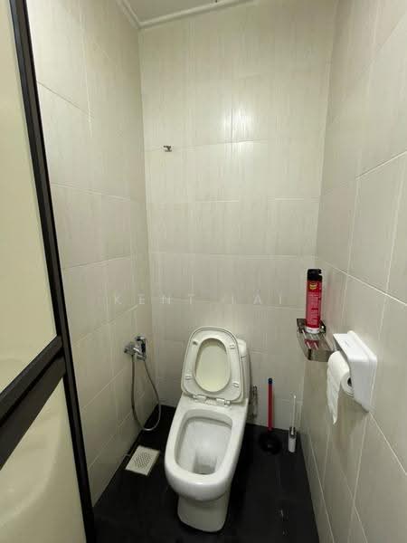 2-storey Terraced House for Sale in Bandar Kinrara Seksyen 5 (Bandar Kinrara) - Kent Lai - Bathroom - PropertyGuru.com.my