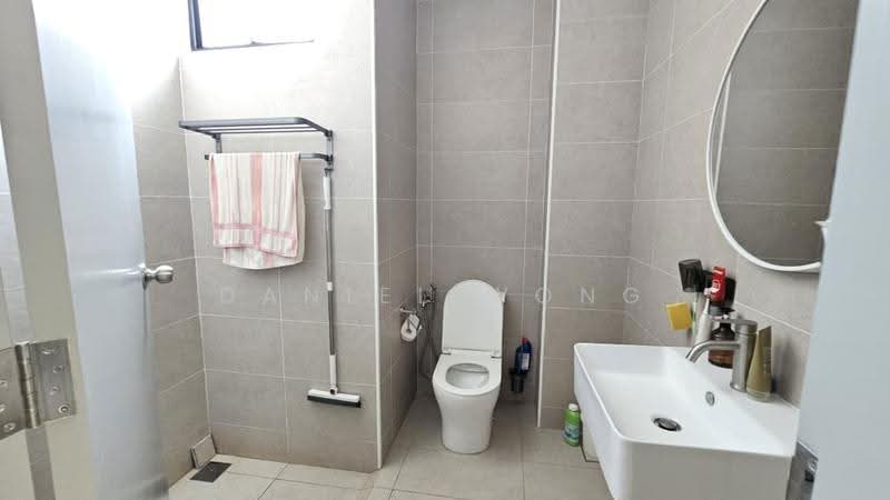 Rumah Teres untuk Dijual di Taman Ponderosa (Johor Bahru) - Daniel Wong - Bathroom - PropertyGuru.com.my