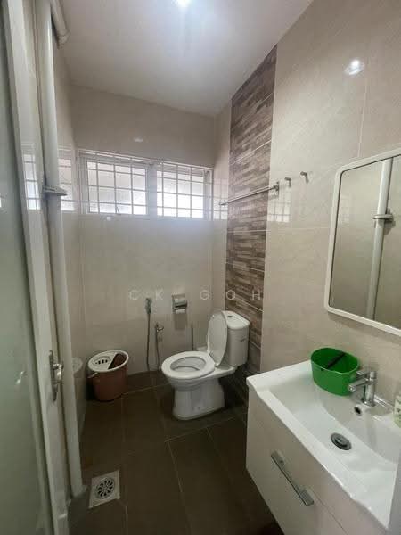 Semi-Detached House for Sale in Pantai Jerejak (Bayan Lepas) - CK Goh - Bathroom - PropertyGuru.com.my