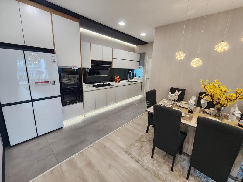 Kondominium untuk Dijual di Sky88 Residences - Cheng Hong Yap - Kitchen - PropertyGuru.com.my