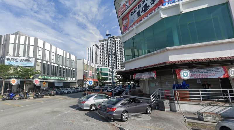 Shop for Rent in Bandar Kinrara Seksyen 5 (Bandar Kinrara) - Jeff Chan - Exterior - PropertyGuru.com.my