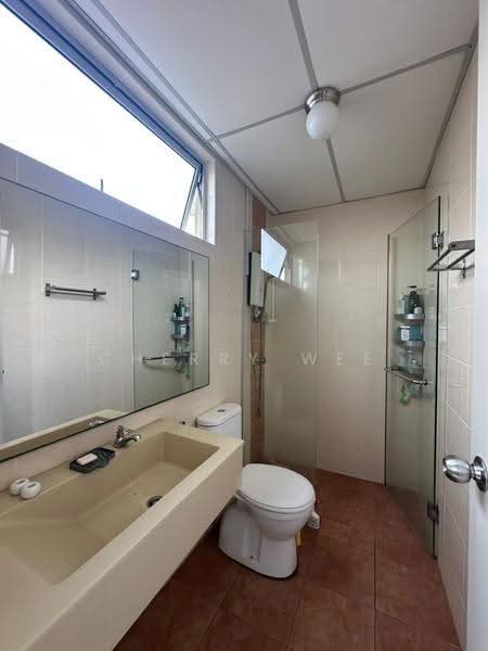 Condominium for Sale at Platinum Lake PV 13 - Cherry Wee - Bathroom - PropertyGuru.com.my
