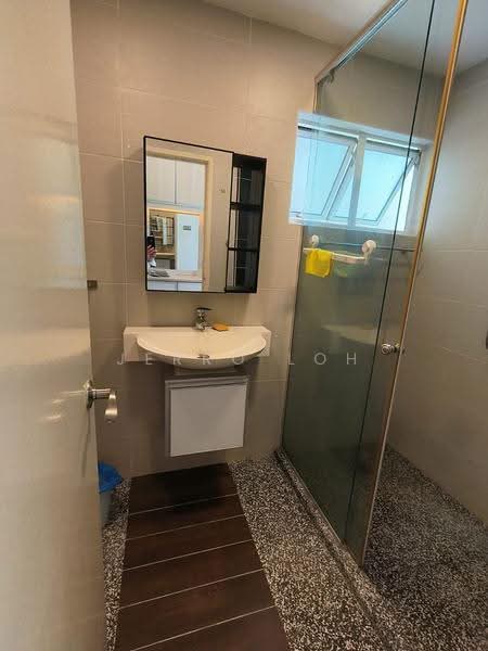 Service Residence for Sale at Windsor Tower - Jerro Loh - Bathroom - PropertyGuru.com.my