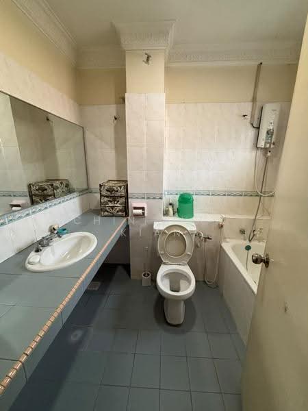 Terraced House for Sale in Batu 9 (Cheras) - Chin Nyuk Kian - Bathroom - PropertyGuru.com.my