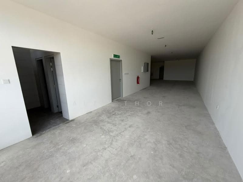 Shop for Rent in Batu Maung (Penang) - Alex Thor - Interior - PropertyGuru.com.my
