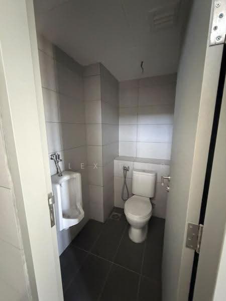 Shop for Rent in Batu Maung (Penang) - Alex Thor - Bathroom - PropertyGuru.com.my