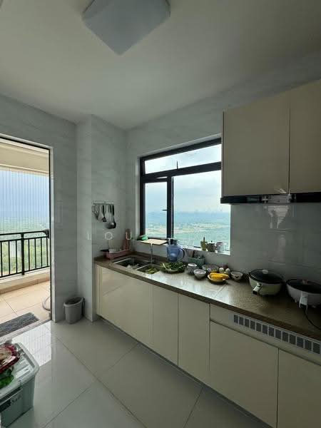 Apartment for Sale at Starview Bay @ Forest City - Louis Ng - Kitchen - PropertyGuru.com.my