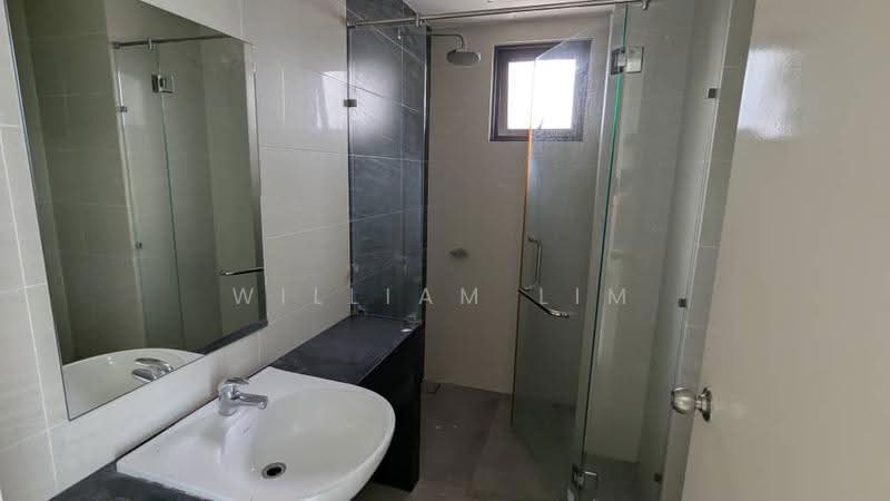 Service Residence for Sale at Serviced Residence @ Razak City Residences (RC Residences) - William Lim - Bathroom - PropertyGuru.com.my